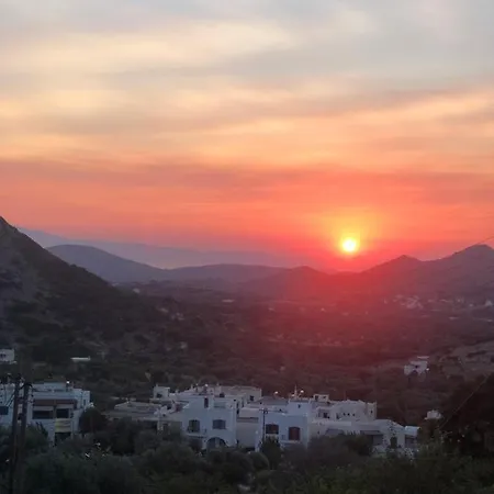 Dom wakacyjny Cycladic Luxury Maisonette Filótion