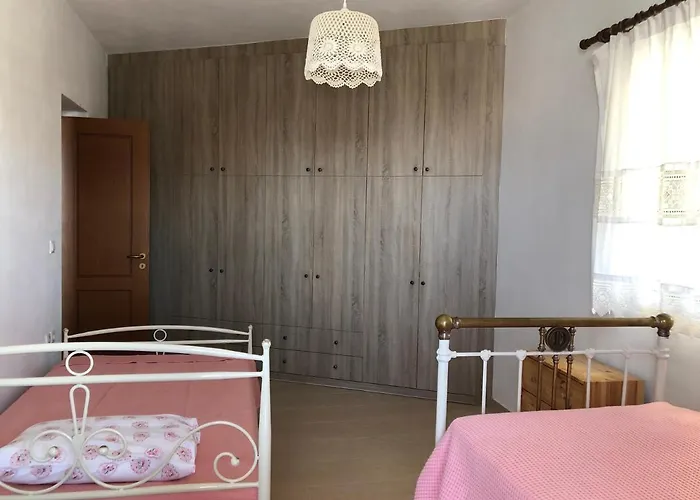 Cycladic Luxury Maisonette